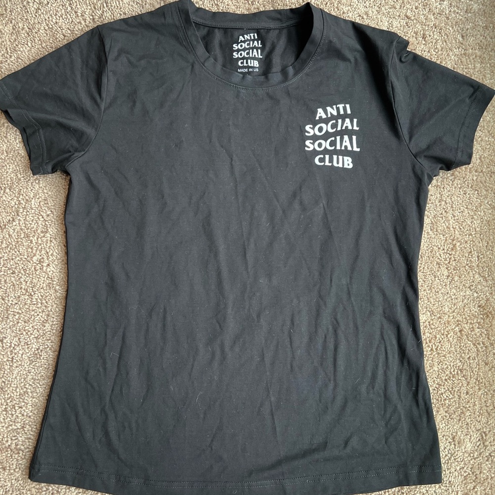 Anti Social Social Club tshirt in black size L